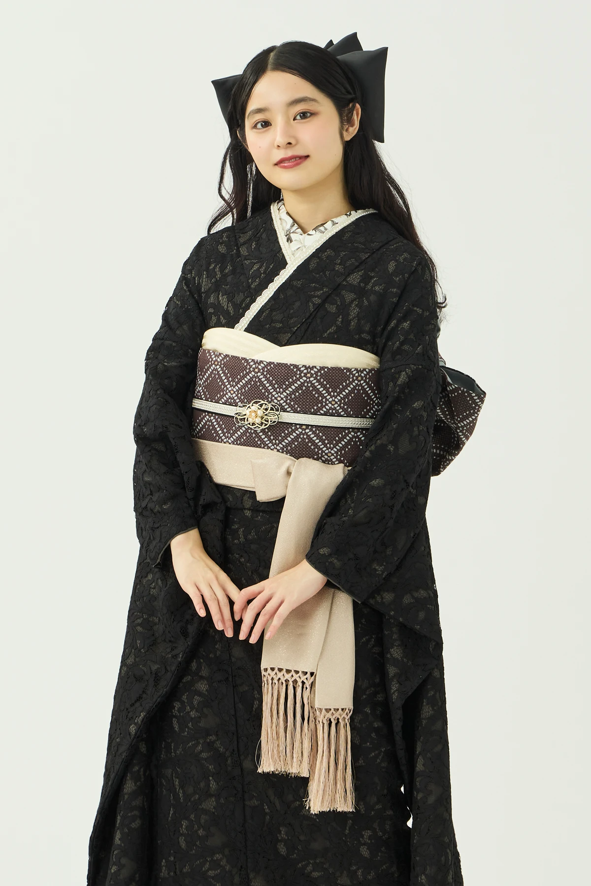 レースの振袖 ノワール