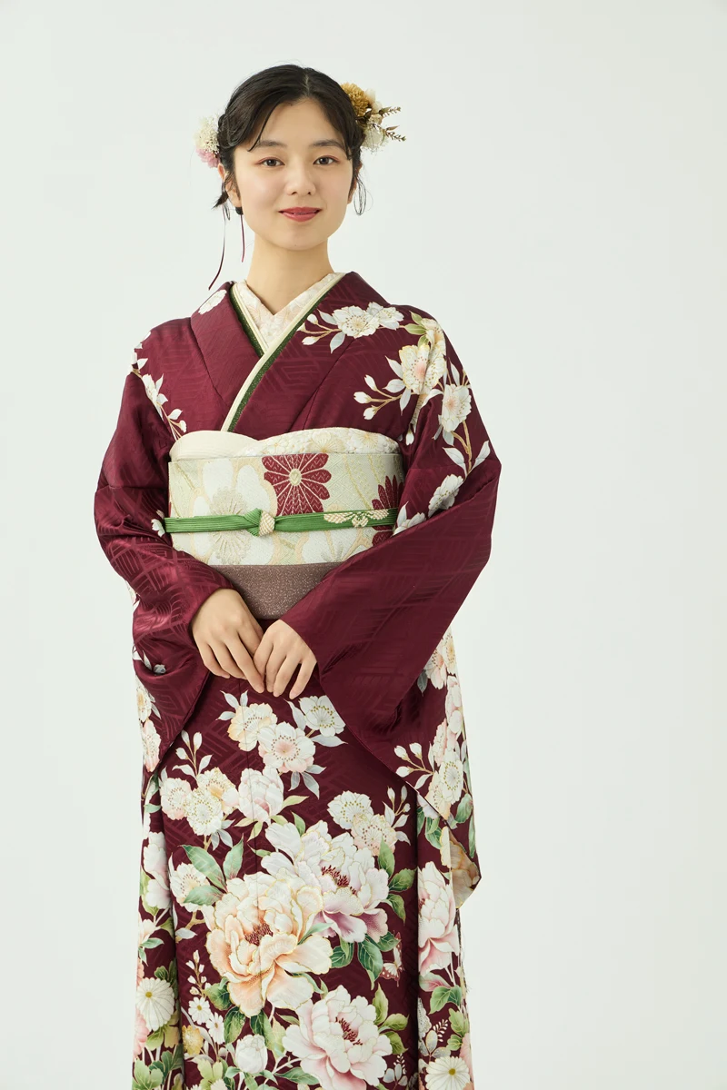 芍薬に蝶／臙脂