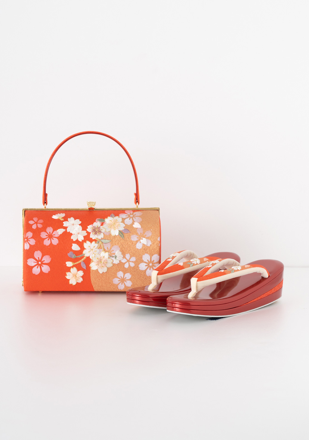 振袖用草履バッグセット 桜刺繍 赤 | きものやまと｜振袖レンタル 
