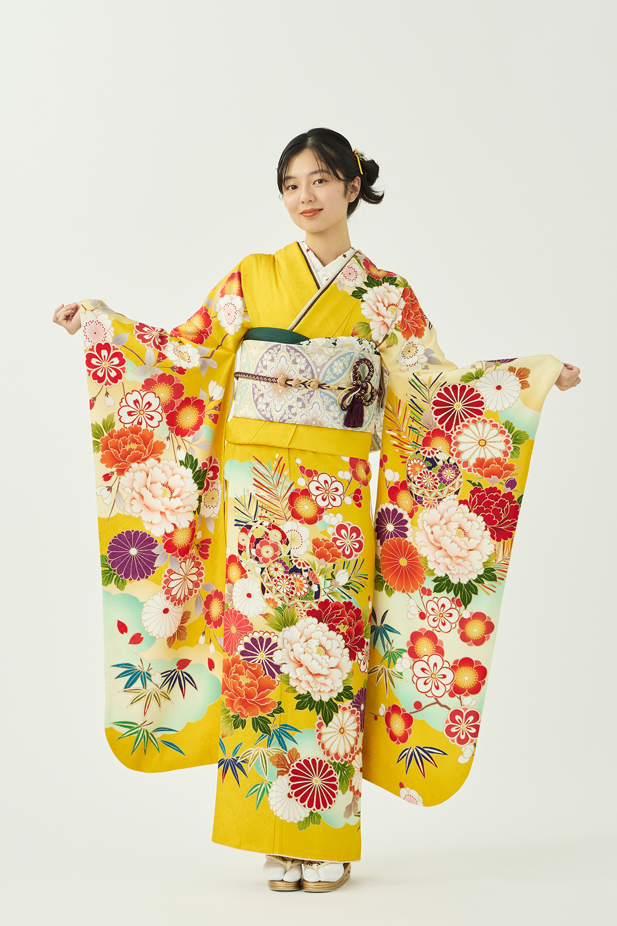 No：C9116142208104 振袖／空に咲く華／黄