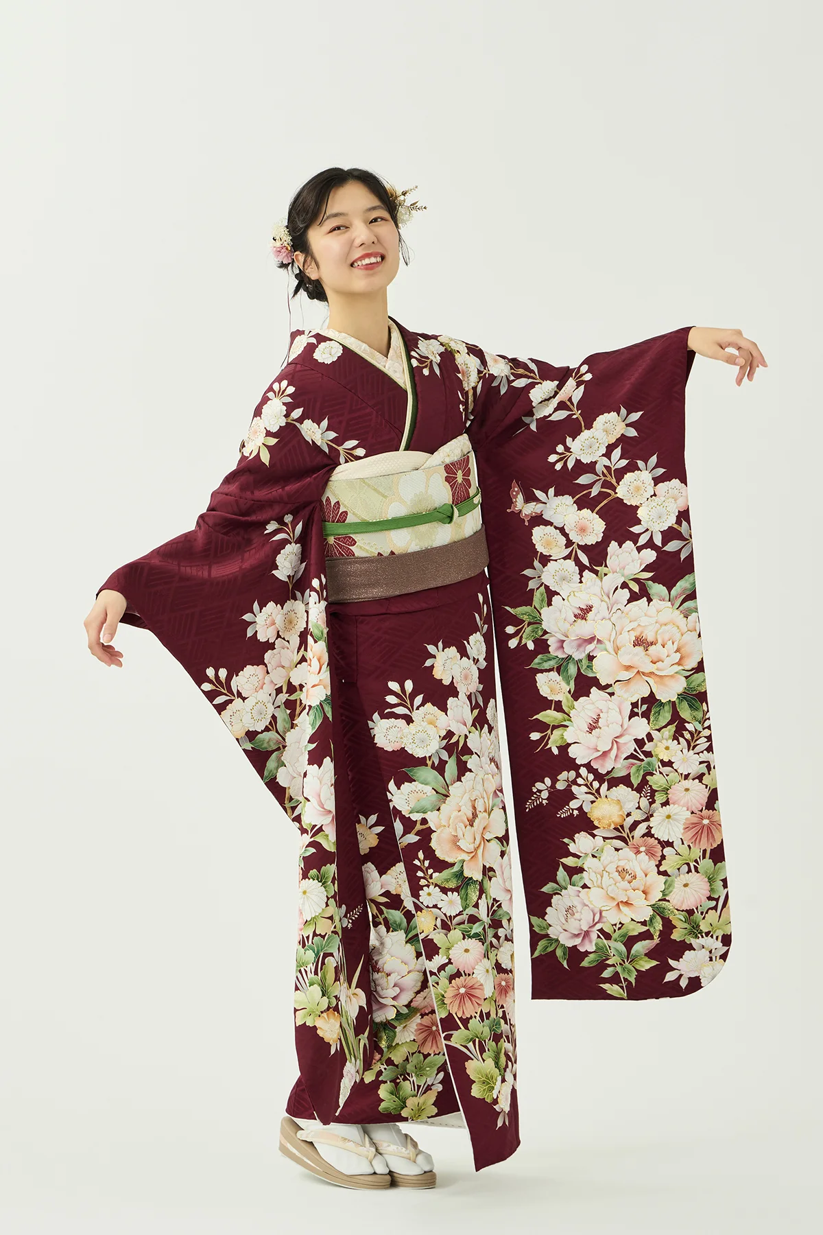 No：C1170100160011 振袖／芍薬に蝶／臙脂