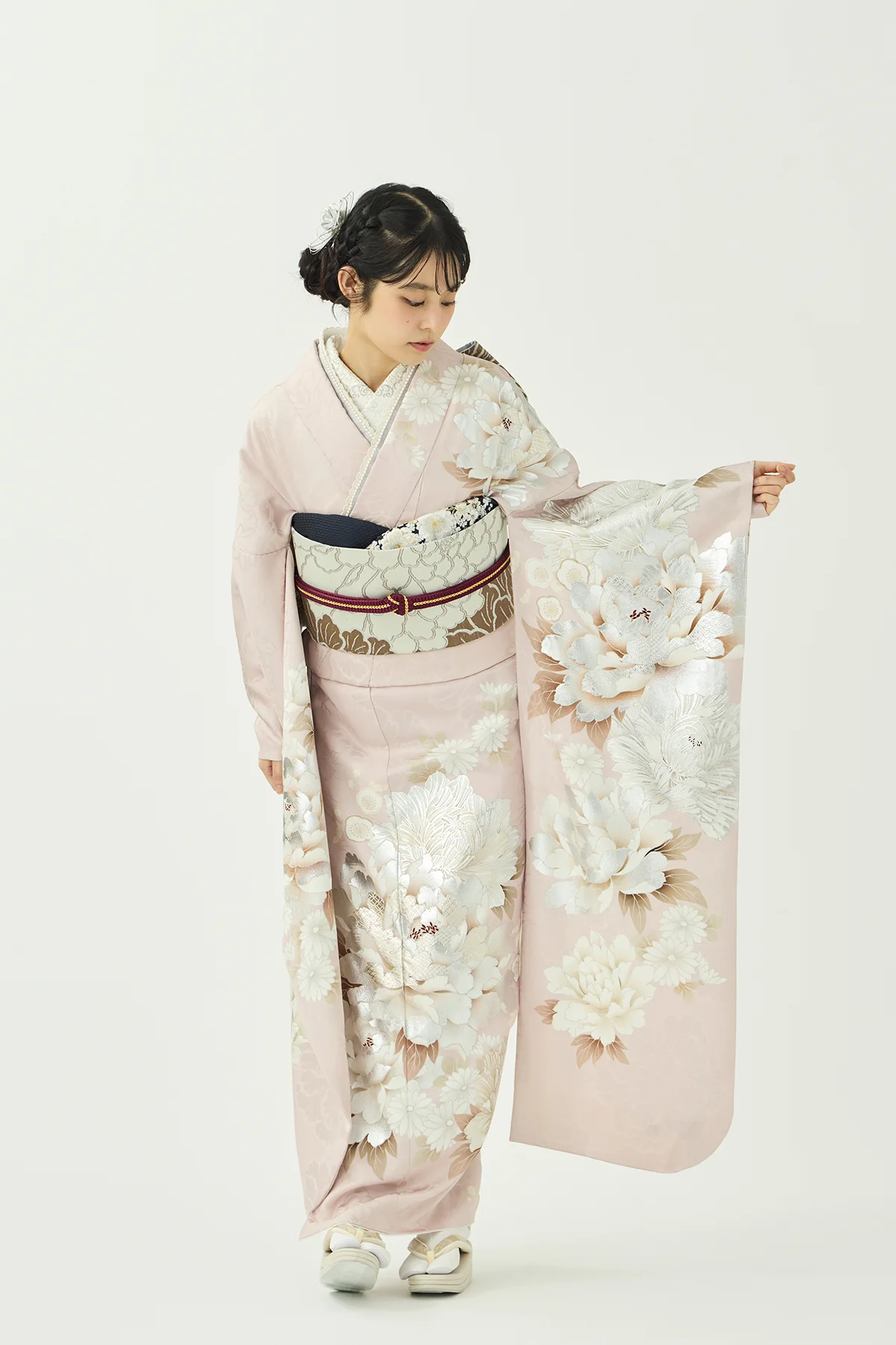 No：1170100162011 振袖／夢見牡丹／桜色