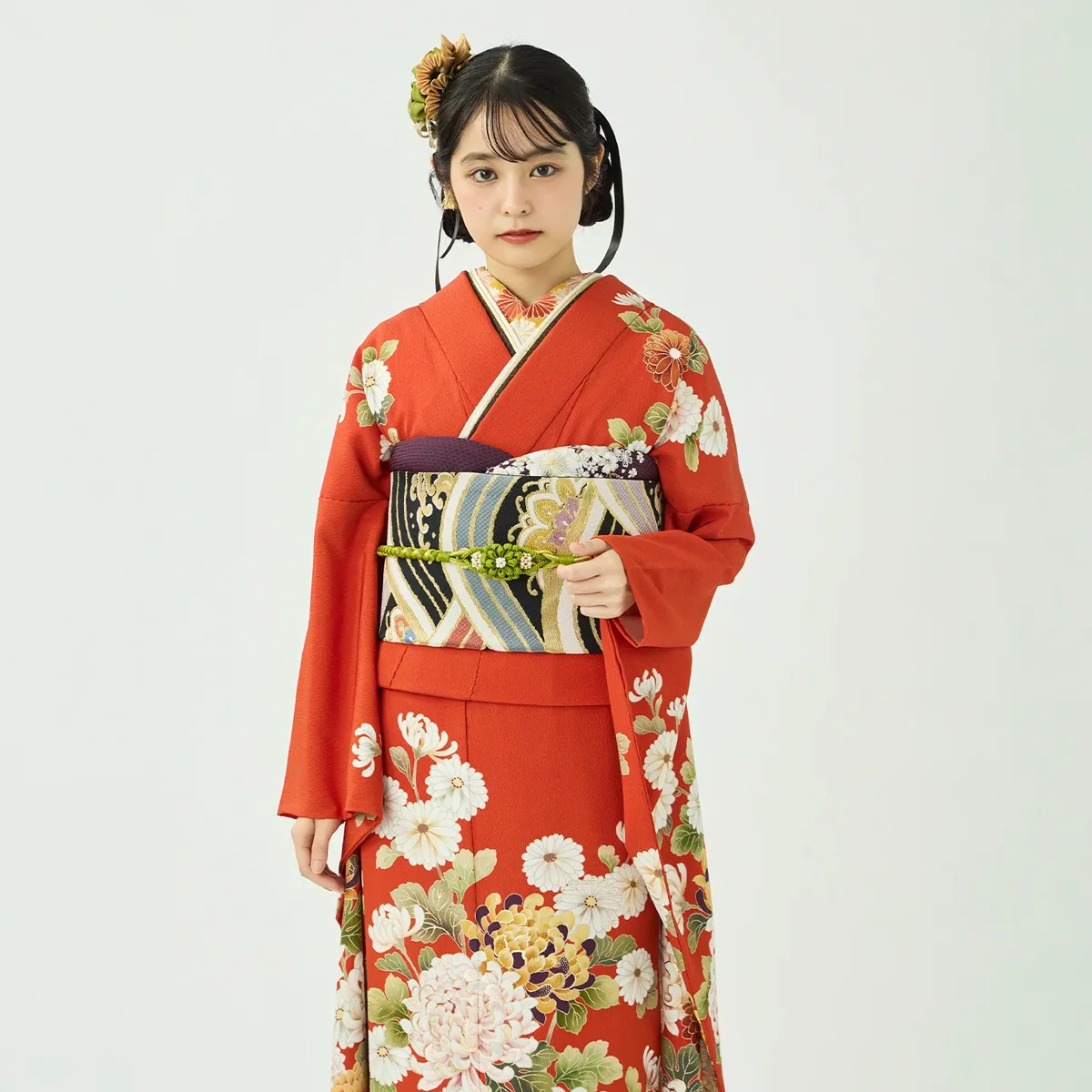 大正ロマンの振袖とは？人気の理由やデザイン的特徴を紹介